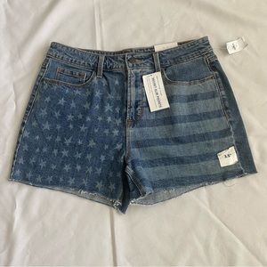 Old Navy Shorts(Women)
